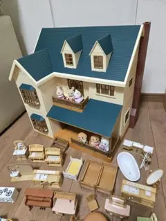 【値下げ】シルバニアファミリー 緑の丘の大きなお家(廃盤)