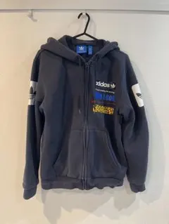 adidas ダークグレー フルジップパーカー Mサイズ