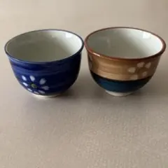 【新品未使用】　青と茶色の湯飲み　湯呑み　コップ　食器　陶器　キッチン　ペア食器