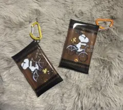 スヌーピー　カラビナ付マルチケース2個セット【非売品／USJ】