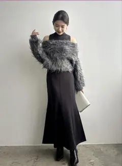 アニュアンス／オフショルレイヤードニットワンピース