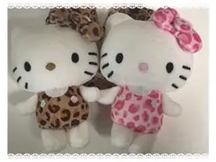 キティ 50周年 ヒョウ柄  マスコットキーホルダー  ベージュ　ピンク