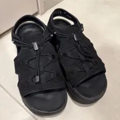 【新品未使用・早い者勝ち】 NIKE エアマックス ココ 25センチ 2025年最新】エアマックスココ 25の人気アイテム - メルカリ