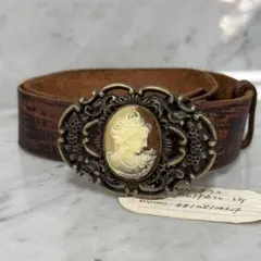 翡翠 天然石 玉石 骨董品 ベルトバックル コレクション 翡翠 天然石 玉石 骨董品 ベルトバックル コレクション - メルカリ