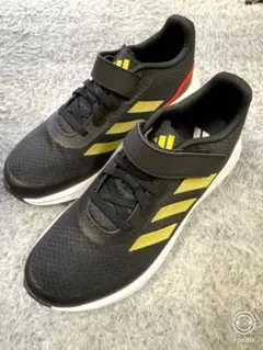 adidas ランニングシューズ21.5cm