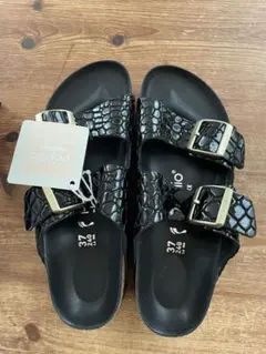 Item thumbnail for item 36bde592-caf6-4f35-9cf6-3145b8a950ba