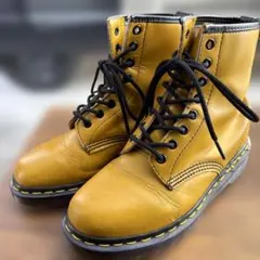 used☆英国製ドクターマーチン☆8ホールブーツ☆23センチ☆濃黄