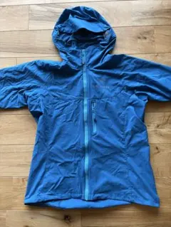 2026年最新】ARC'TERYX カラー：ブルー系 レディース マウンテン