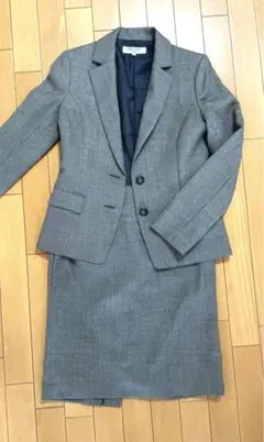 ナチュラルビューティーベーシック スーツ上M／下L