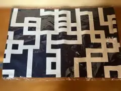 布袋寅泰 TAKEO KIKUCHI スカーフ レア 美品 ① - メルカリ