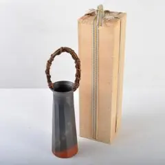 常滑焼　小西洋平作　窯変　花入　共箱　V　R4585 常滑焼 小西洋平作 窯変 花入 共箱 V R4585 - メルカリ