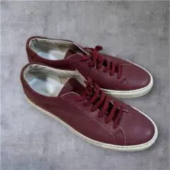 Common Projects Achilles Low Burgundyのサムネイル