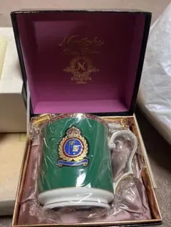 Noritake 緑色 マグカップ 王冠デザイン