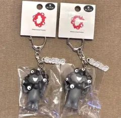 【完売品・当日発送】ミャクミャク 黒 立体 キーホルダー プレート付き pvc