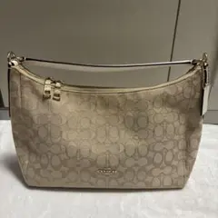 COACH シグネチャー ショルダーバッグ(ベージュ×ホワイト)