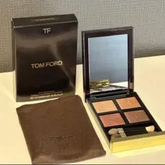 トムフォード　アイカラー　クォード　04 ハネムーン