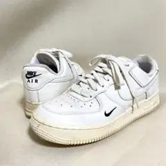 NIKE AIR FORCE 1 07 エッセンシャル 24cm