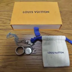LOUIS VUITTON モノグラムエクリプスコリエ チャームズ ピルケース