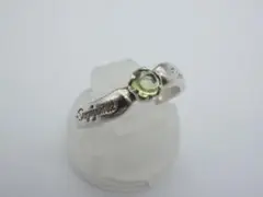 【239】 10.5号 SILVER シルバー ペリドット リング 指輪