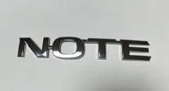 日産 ノート エンブレム