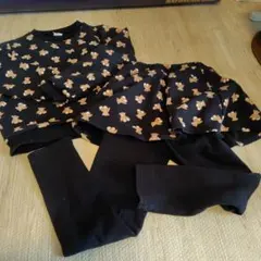 Bee des Bee クマ柄トレーナー、スカート付きレギンス 140