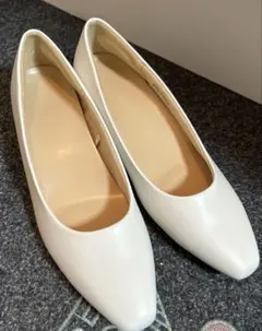 【GU】ベージュ系パンプス