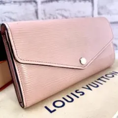ルイヴィトン エピ 新型 ポルトフォイユサラ ローズナクレ M61394