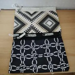 LeSportsac 幾何学模様 ポーチ 新品です✨