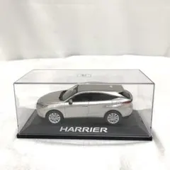 【中古】トヨタ　ハリアー　1/30 ミニカー　M80319-1のサムネイル