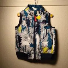 patagonia ベビーベスト 動物柄　リバーシブル