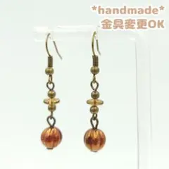 チェコビーズ　フックピアス　ハンドメイド　ブラウン　メタリック　赤 大人かわいい