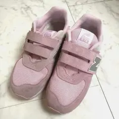 【美品】ニューバランス　スニーカー　ピンク　22.5cm