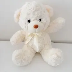 白いテディベア くまのぬいぐるみ 青いりぼん リボン ホワイトベア