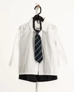 フォーマルシャツとストライプ半パンツ100ネクタイセット 110cm