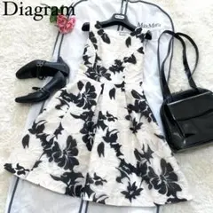 【美品】グレースコンチネンタル　ワンピース　花柄　刺繍　ノースリーブ　白　S