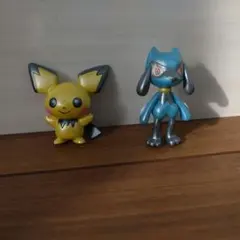 ポケモン　ミニフィギュア　リオル　ピチュー