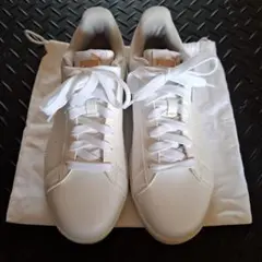 PUMA ホワイト スニーカー　25cm　新品同様