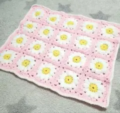値下げしたグラニースクエア ハンドメイド マルチカバー モチーフ編み お花