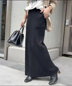 【未使用品】ポケット付きリブロングナロースカート