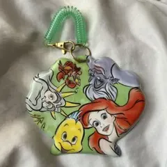 ディズニーストア　アリエルパスケース