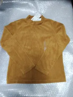 新品未使用　ユニクロ ストレッチフリースリブハイネックT 140　イエロー