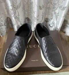 GUCCI ブラック スリッポン　サイズ　３５.５