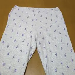 ユニクロ　150　グレー花柄レギンス