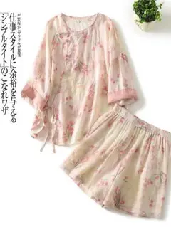 新品 セットアップ上下 プリント ブラウス ショートパンツ レトロデザイン