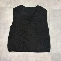UNIQLO 3dスフレヤーンVネックベスト ダークグレー Lサイズ