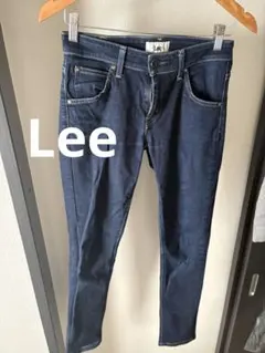 Lee 38size ダークブルー スキニーデニム　ストレッチ