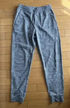 ユニクロ　ウルトラストレッチアクティブジョガーパンツ　杢グレー　Sサイズ