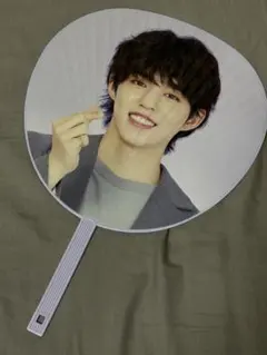 2026年最新】seventeen うちわ エスクプスの人気アイテム - メルカリ