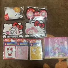 ハローキティ くじ 缶バッジ ステッカー キーホルダー フェイスチャーム