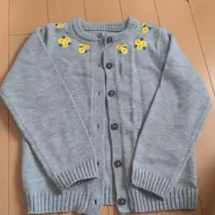 新品、未使用ベルメゾングレー 花柄刺繍 カーディガン 130サイズ